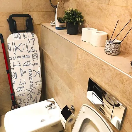 Private Center Opera And Nevski Cathedral *